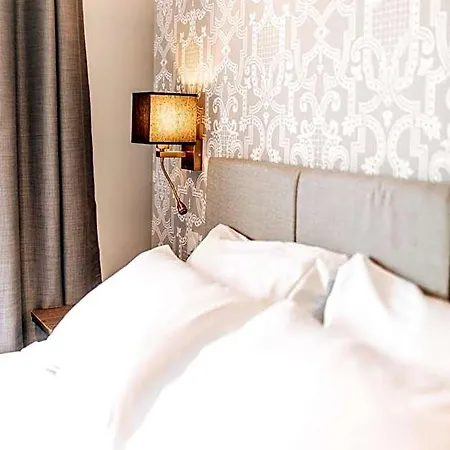 Hotel Le Coq Hardi Équemauville